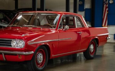 Pontiac-Tempest-Le-Mans-Sport-Coupe-1963-Red-Red-0-4