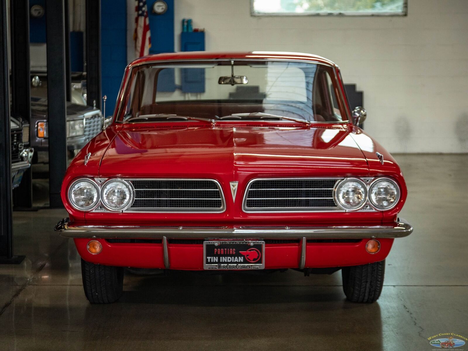 Pontiac-Tempest-Le-Mans-Sport-Coupe-1963-Red-Red-0-5