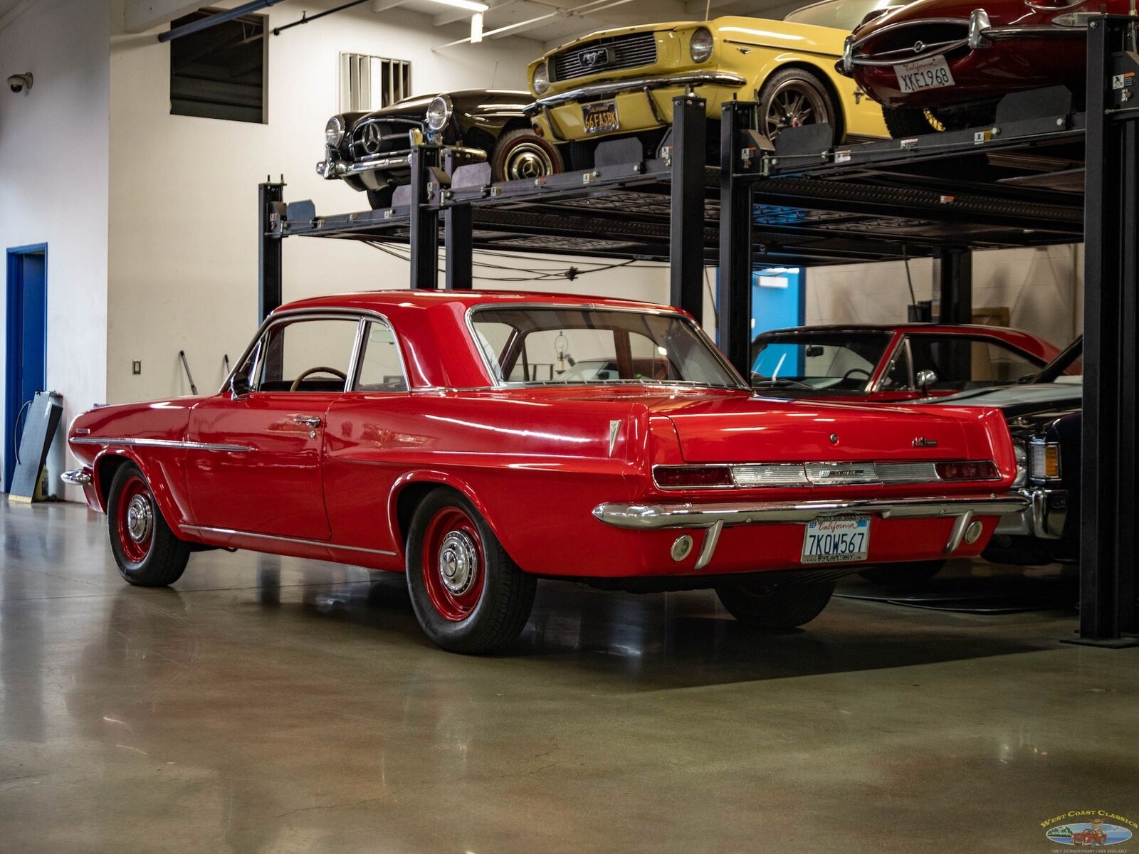 Pontiac-Tempest-Le-Mans-Sport-Coupe-1963-Red-Red-0-7