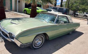 Pontiac-Thunderbird-1962-120701-1