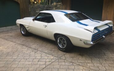 Pontiac-Trans-Am-1969-White-Blue-19867-1