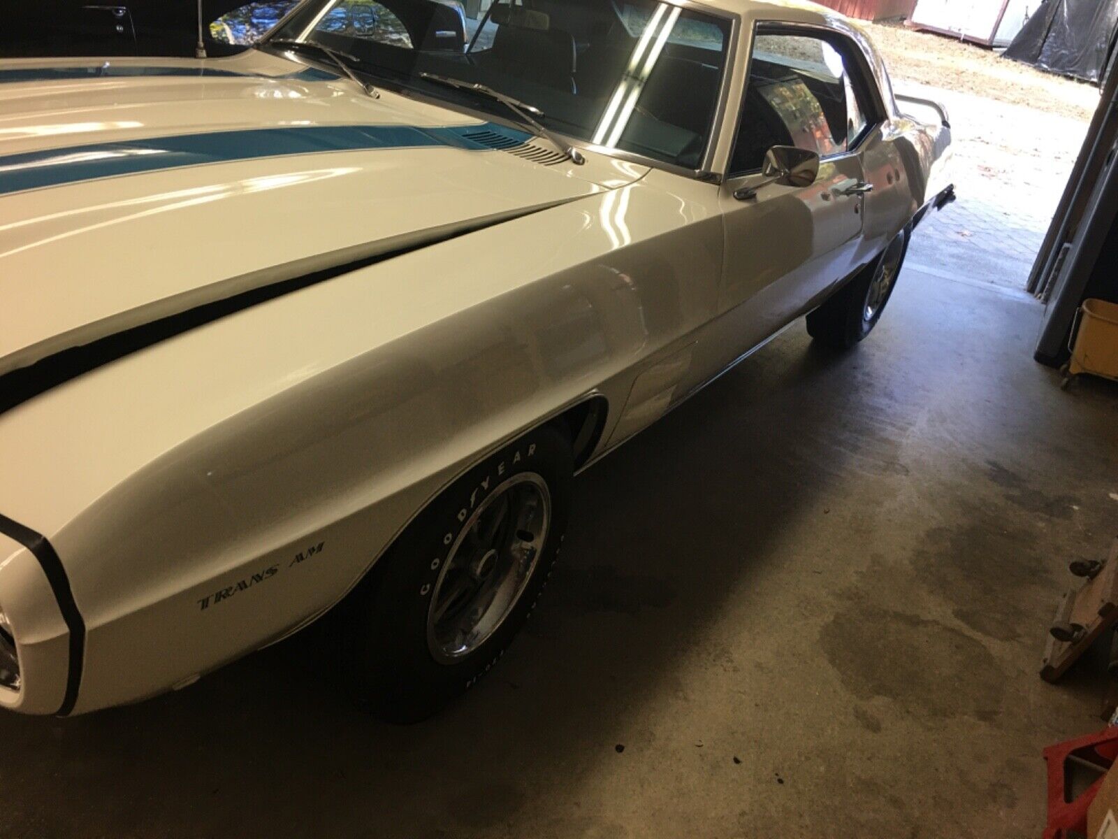 Pontiac-Trans-Am-1969-White-Blue-19867-31