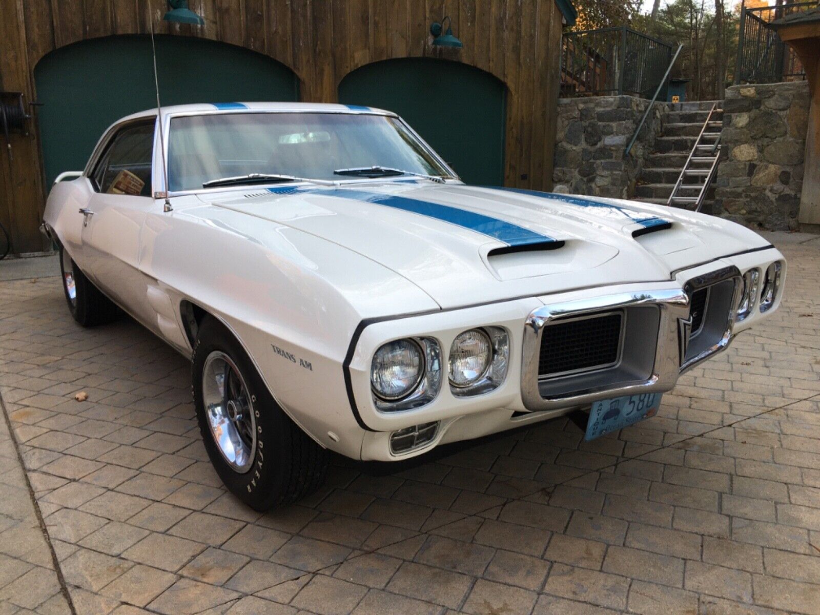 Pontiac-Trans-Am-1969-White-Blue-19867-35