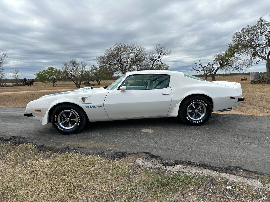 Pontiac-Trans-Am-1974-White-White-70008-5