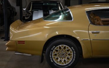 Pontiac-Trans-Am-1978-Gold-Gold-157095-1