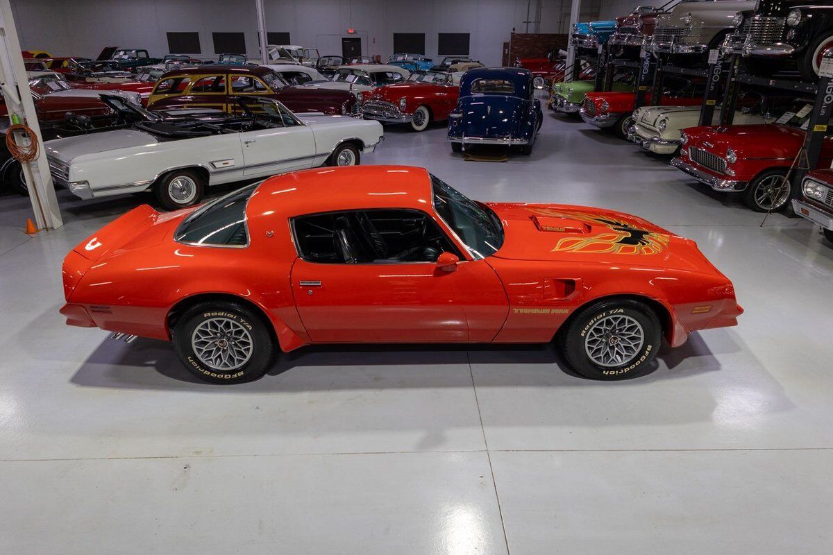 Pontiac-Trans-Am-1978-Red-Black-114597-7