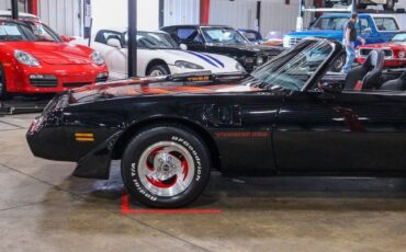 Pontiac-Trans-Am-Cabriolet-1980-Black-Black-8687-1