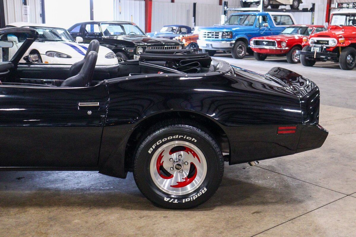 Pontiac-Trans-Am-Cabriolet-1980-Black-Black-8687-3