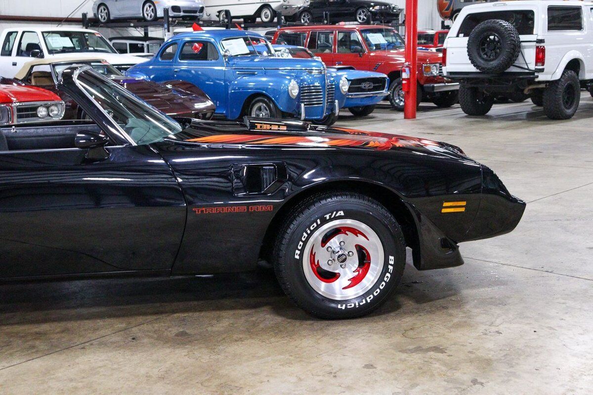 Pontiac-Trans-Am-Cabriolet-1980-Black-Black-8687-9