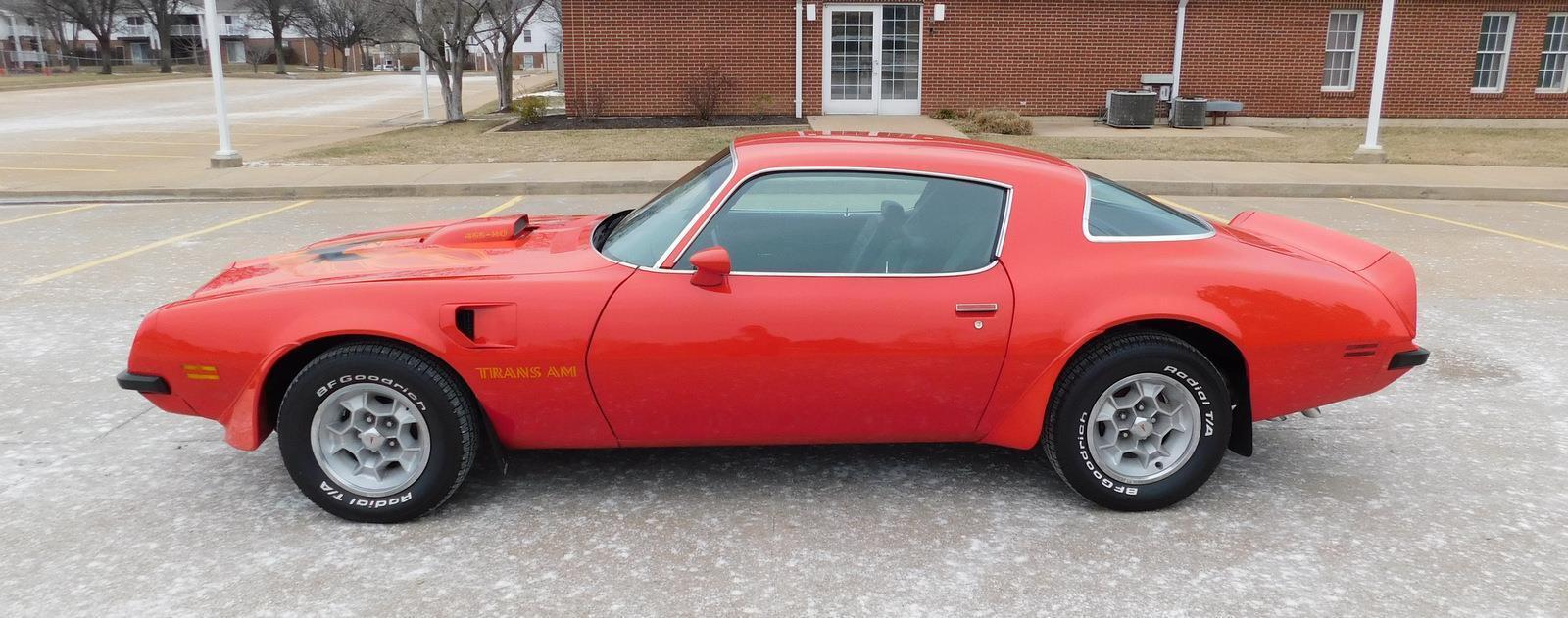 Pontiac-Trans-Am-Coupe-1975-Red-Black-126808-20