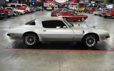 Pontiac-Trans-Am-Coupe-1975-Silver-Black-0-14