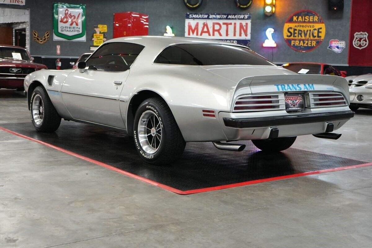 Pontiac-Trans-Am-Coupe-1975-Silver-Black-0-19