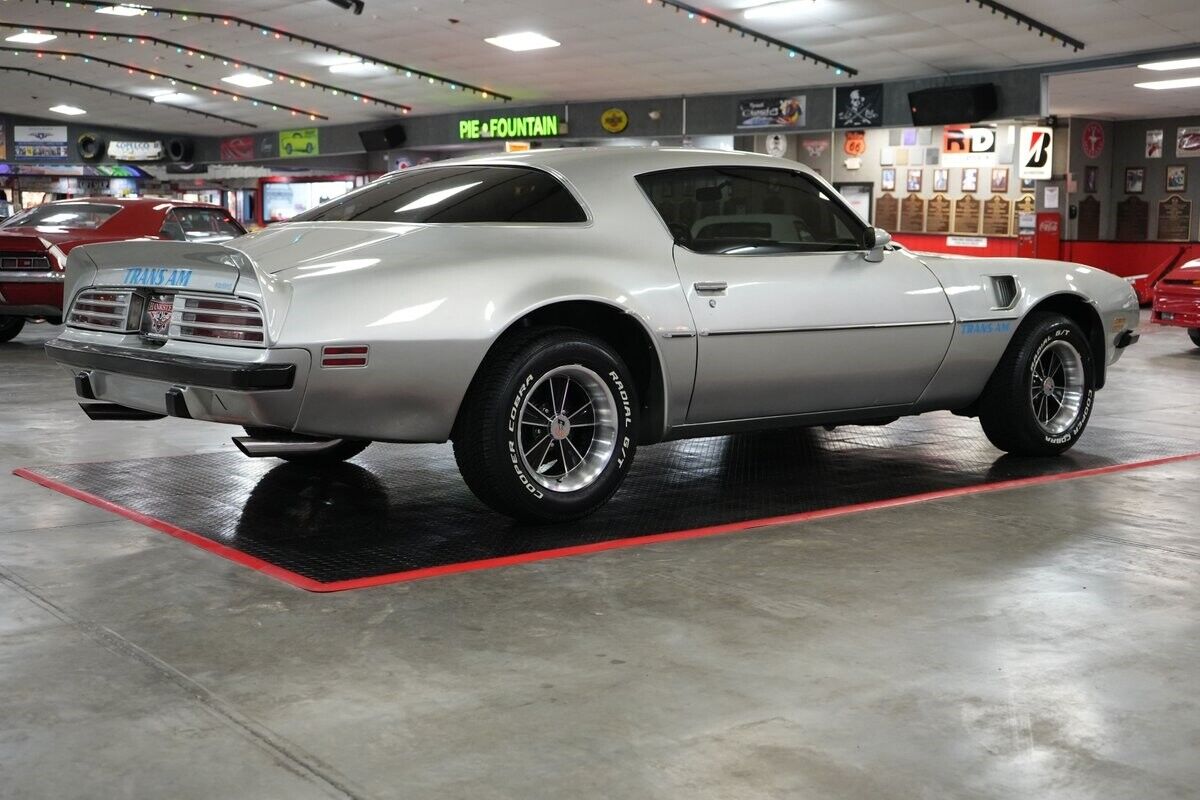 Pontiac-Trans-Am-Coupe-1975-Silver-Black-0-21