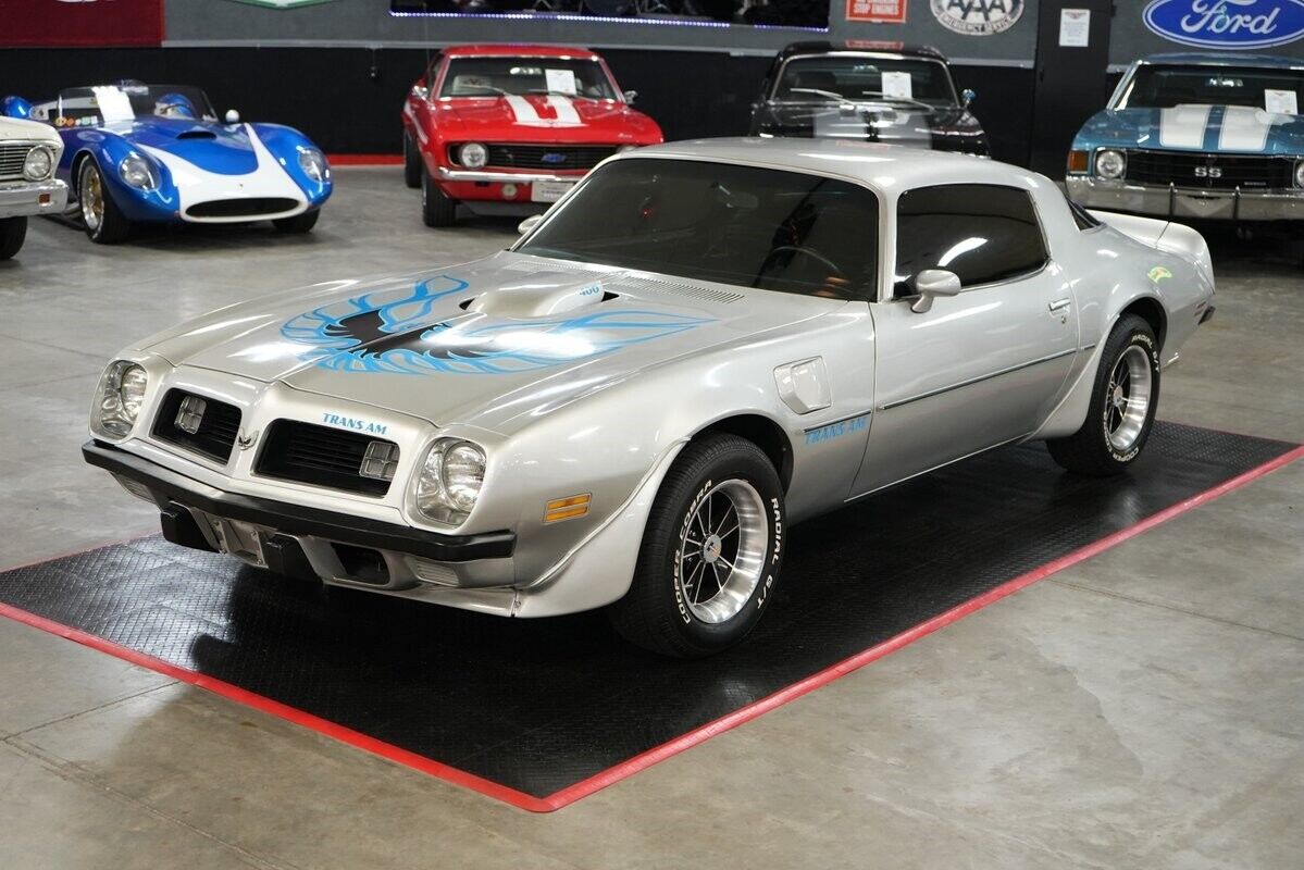 Pontiac-Trans-Am-Coupe-1975-Silver-Black-0-9