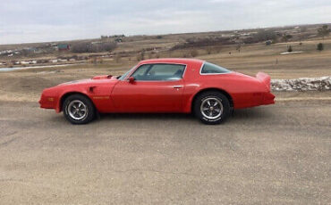 Pontiac-Trans-Am-Coupe-1977-Orange-Black-109435-2