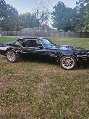 Pontiac-Trans-Am-Coupe-1978-Black-Gray-16093-3