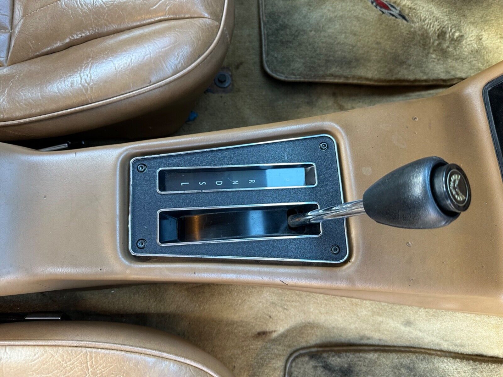 Pontiac-Trans-Am-Coupe-1978-Brown-Tan-95756-17