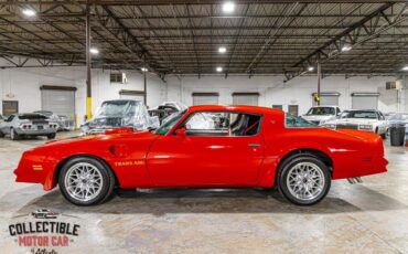 Pontiac-Trans-Am-Coupe-1978-Red-Black-104837-17