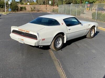 Pontiac-Trans-Am-Coupe-1979-White-Black-196371-6