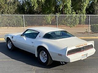 Pontiac-Trans-Am-Coupe-1979-White-Black-196371-8