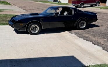 Pontiac-Trans-Am-Coupe-1980-Black-Black-140013-10