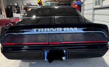 Pontiac-Trans-Am-Coupe-1980-Black-Black-140013-23