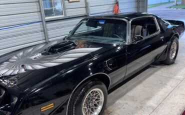 Pontiac-Trans-Am-Coupe-1980-Black-Black-140013-4