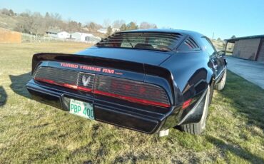 Pontiac-Trans-Am-Coupe-1980-Black-Red-34759-12