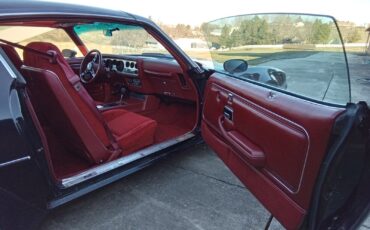 Pontiac-Trans-Am-Coupe-1980-Black-Red-34759-16