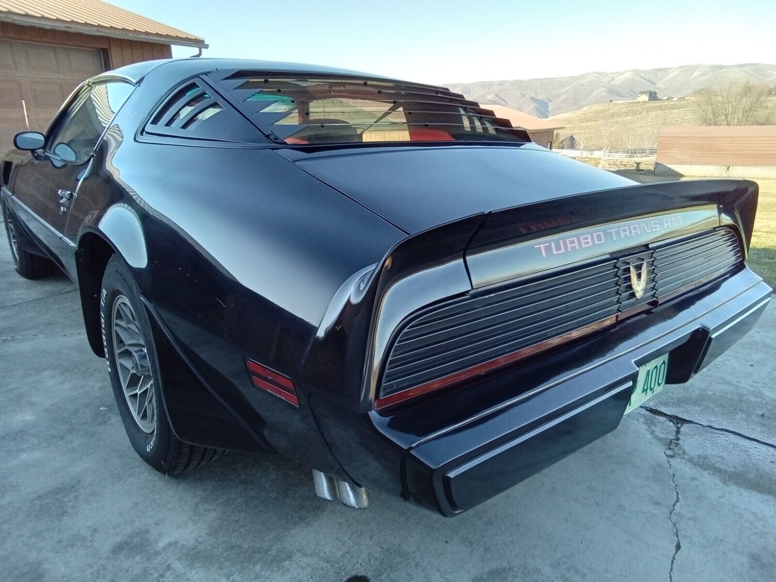 Pontiac-Trans-Am-Coupe-1980-Black-Red-34759-2