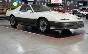 Pontiac-Trans-Am-Coupe-1983-Silver-Black-0-24