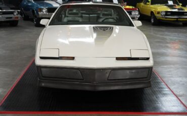 Pontiac-Trans-Am-Coupe-1983-Silver-Black-0-8