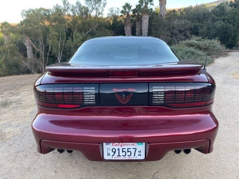 Pontiac-Trans-Am-Coupe-1994-Burgundy-Black-96561-7