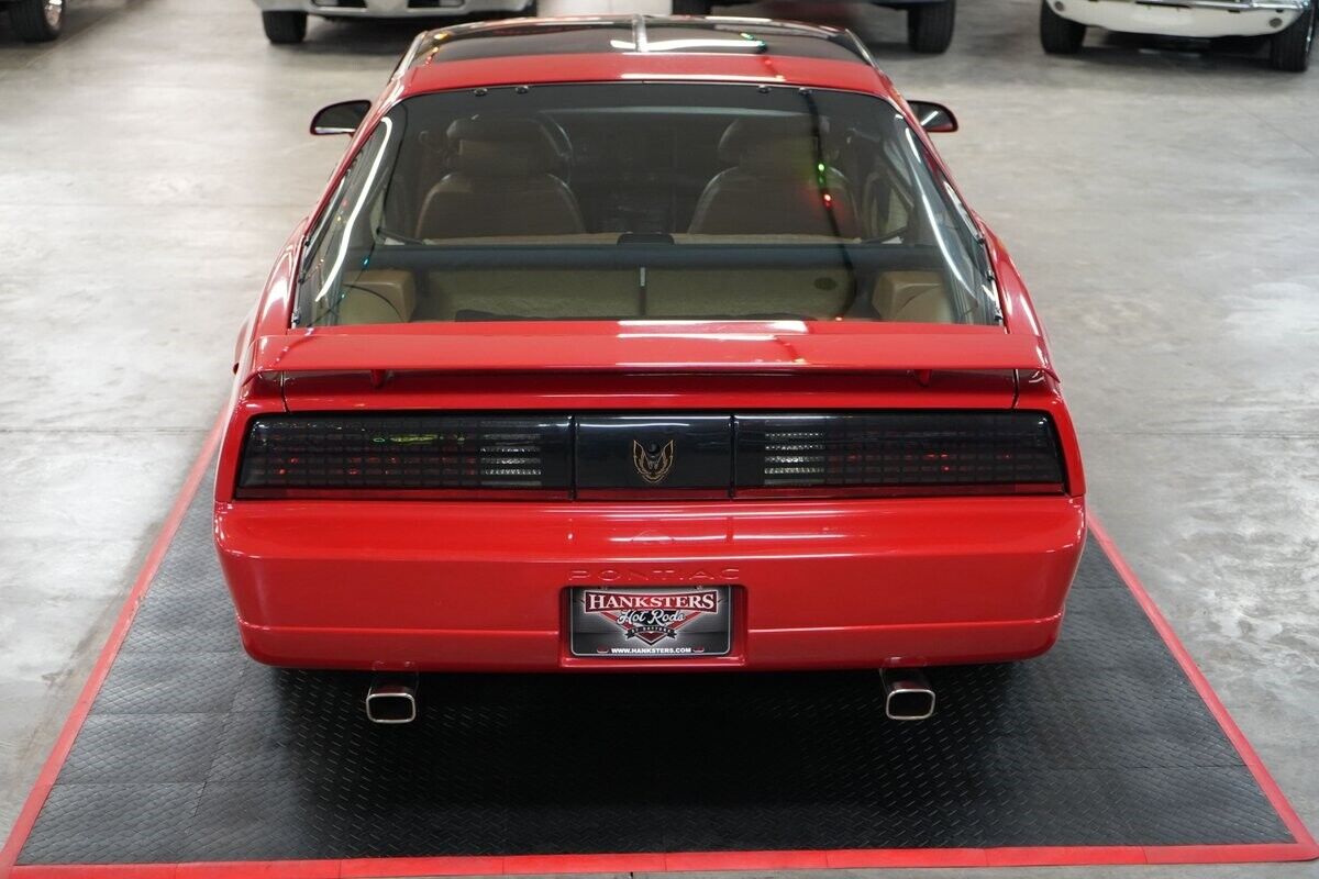 Pontiac-Trans-Am-GTA-Coupe-1989-Red-Tan-0-13