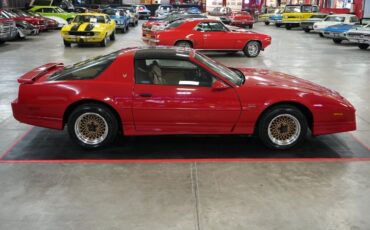 Pontiac-Trans-Am-GTA-Coupe-1989-Red-Tan-0-15