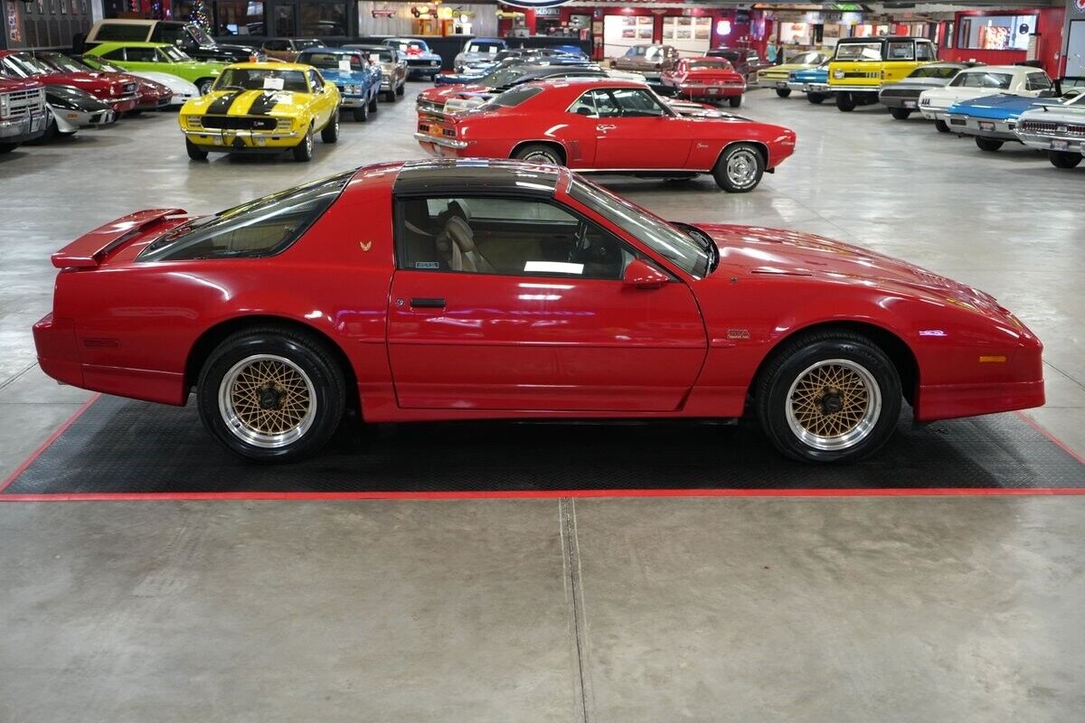 Pontiac-Trans-Am-GTA-Coupe-1989-Red-Tan-0-15