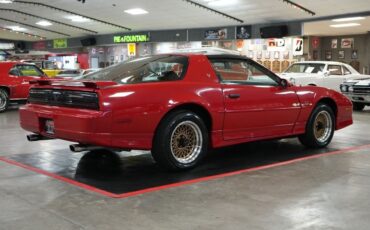 Pontiac-Trans-Am-GTA-Coupe-1989-Red-Tan-0-22