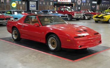 Pontiac-Trans-Am-GTA-Coupe-1989-Red-Tan-0-32