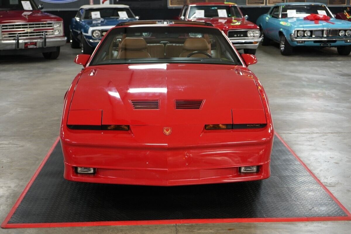 Pontiac-Trans-Am-GTA-Coupe-1989-Red-Tan-0-33