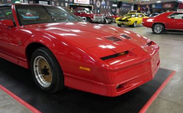 Pontiac-Trans-Am-GTA-Coupe-1989-Red-Tan-0-37