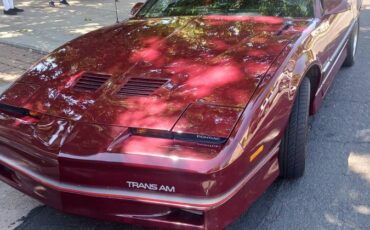 Pontiac-Trans-am-1985-75694-8