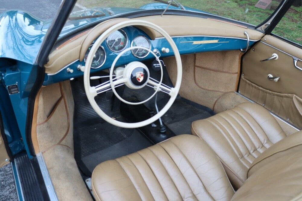 Porsche-356-1959-Blue-Tan-0-6