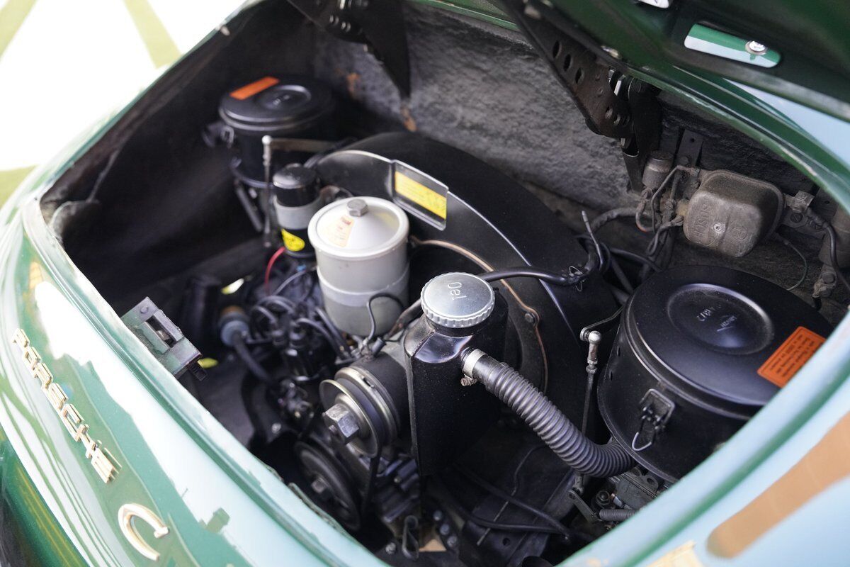 Porsche-356-1965-Green-Tan-146450-19