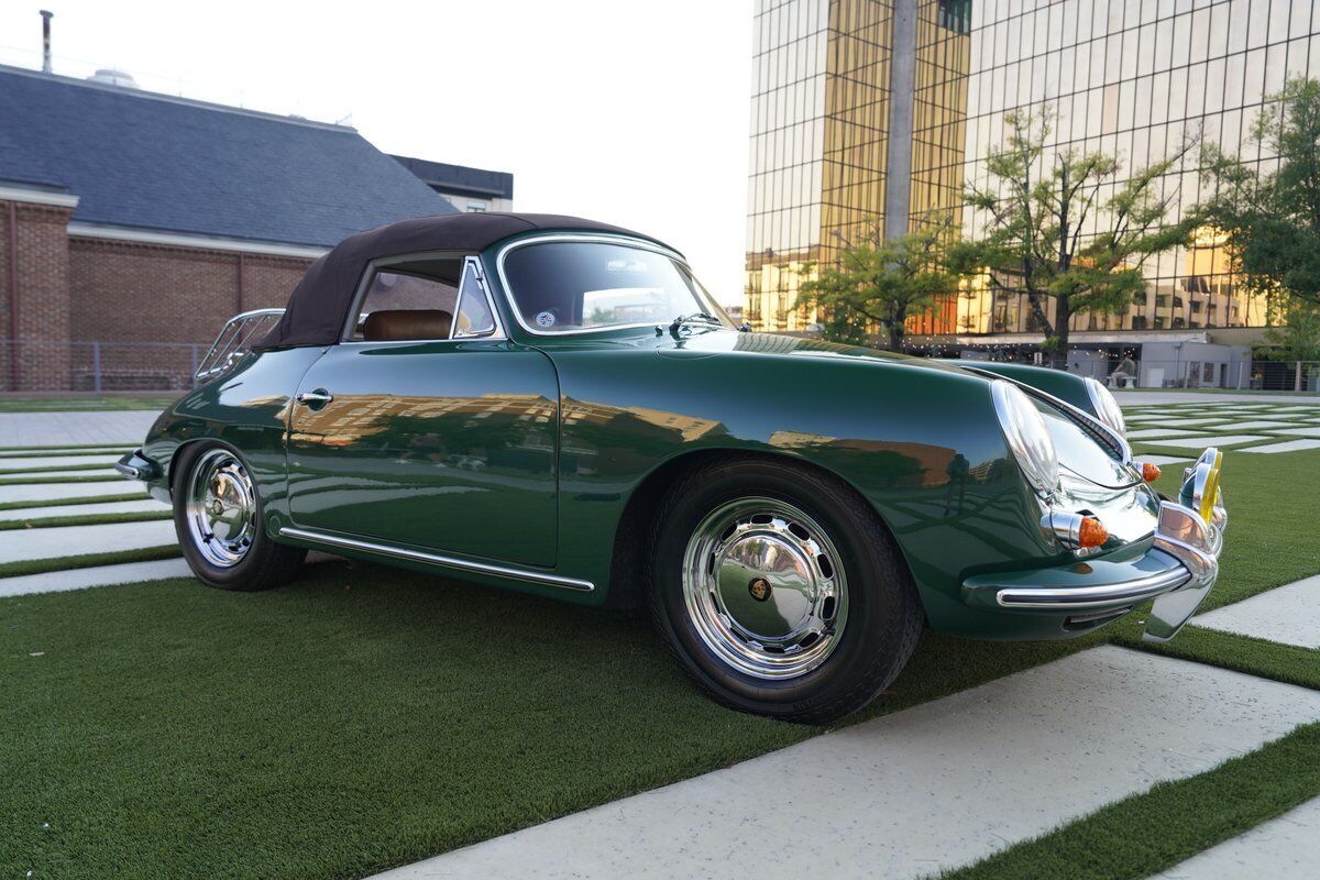 Porsche-356-1965-Green-Tan-146450-2