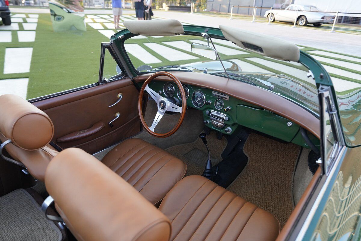 Porsche-356-1965-Green-Tan-146450-25