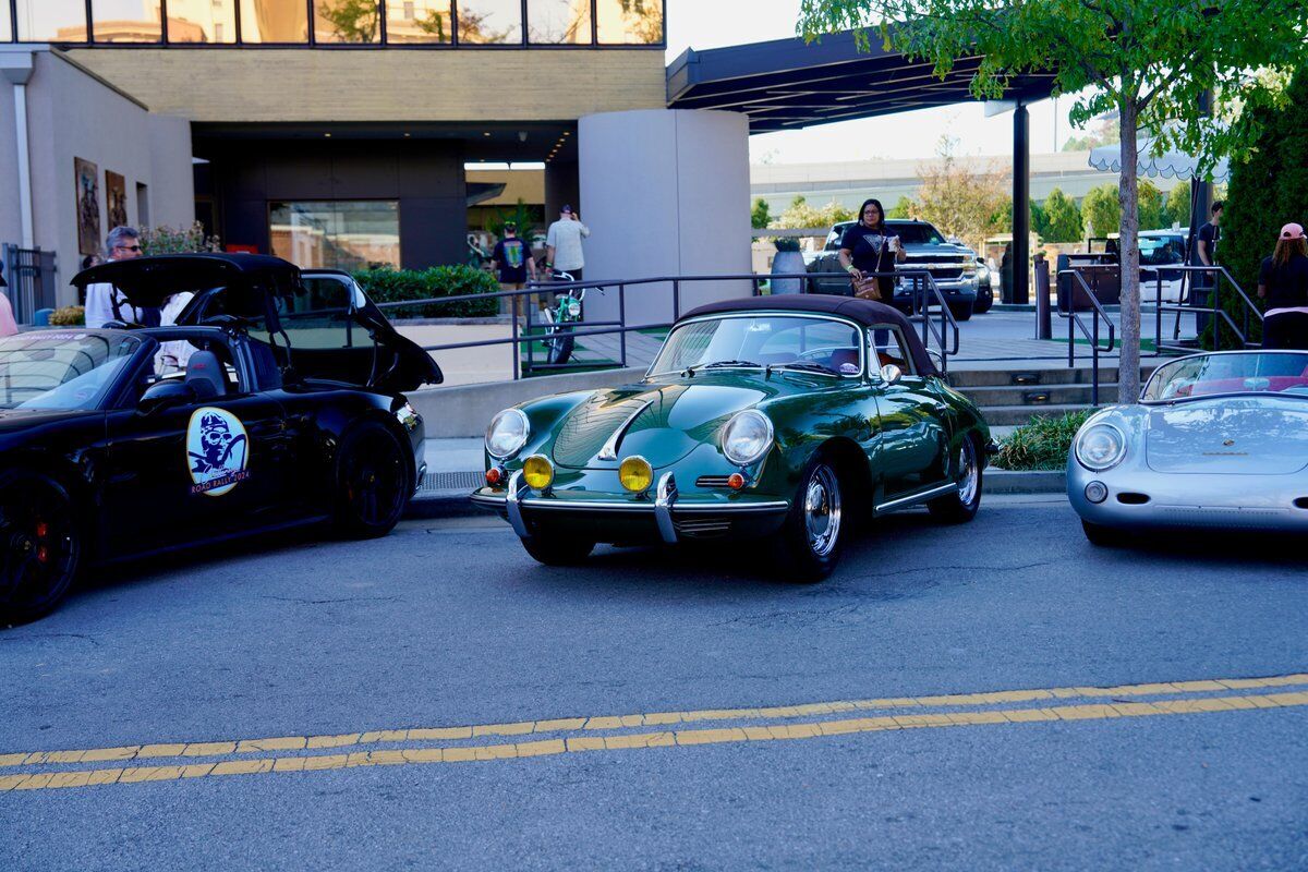 Porsche-356-1965-Green-Tan-146450-34