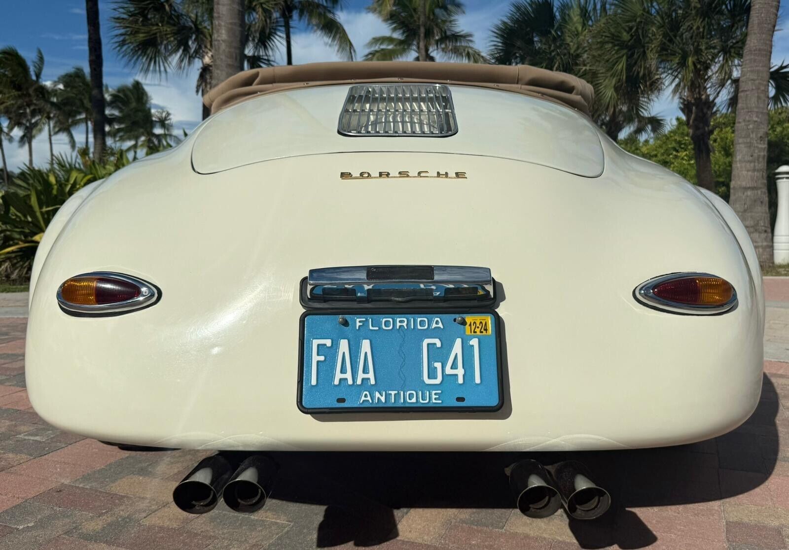 Porsche-356-Cabriolet-1956-Ivory-Tan-5794-4