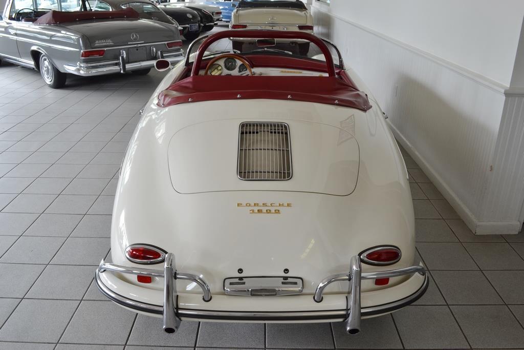 Porsche-356-Cabriolet-1958-Ivory-Red-9254-10