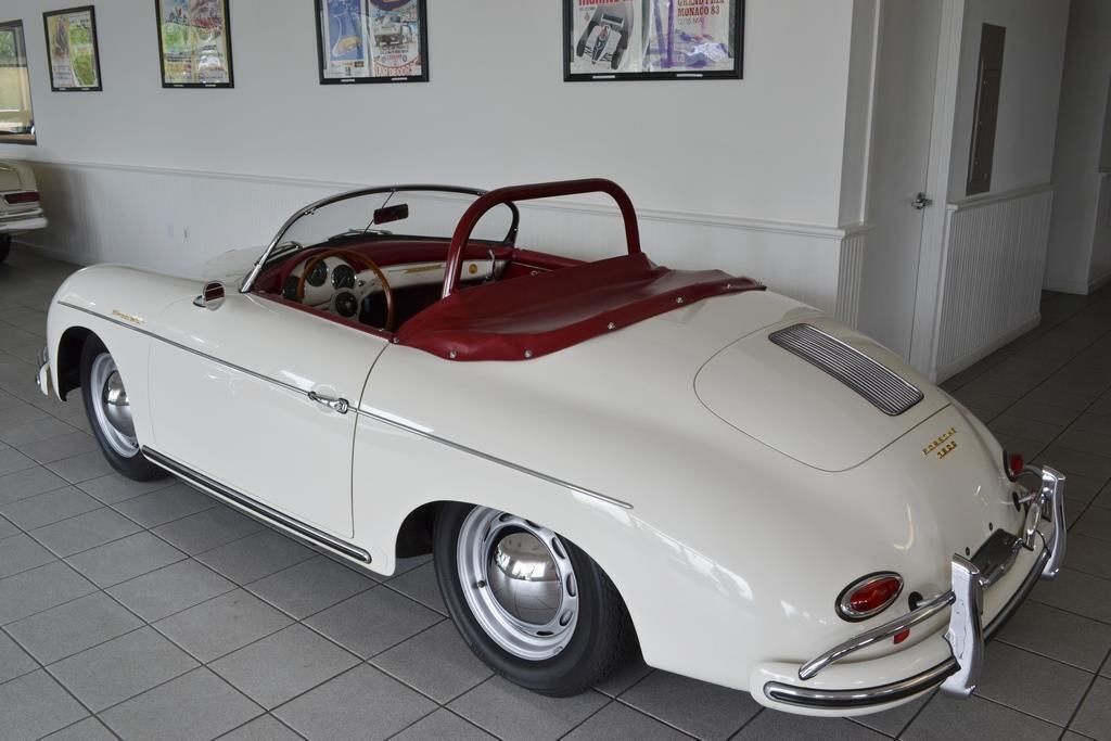 Porsche-356-Cabriolet-1958-Ivory-Red-9254-12