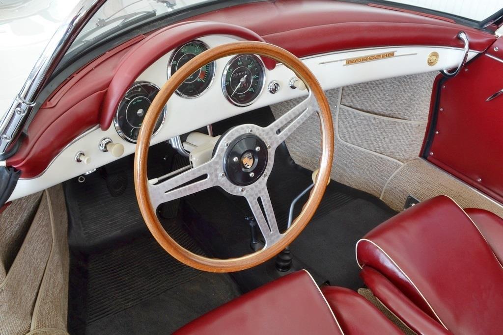 Porsche-356-Cabriolet-1958-Ivory-Red-9254-27